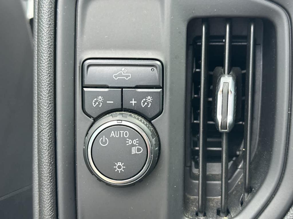 used 2020 Chevrolet Silverado 1500 car, priced at $19,252
