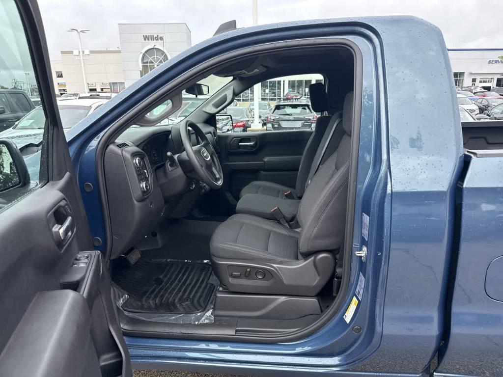 used 2024 GMC Sierra 1500 car, priced at $38,999