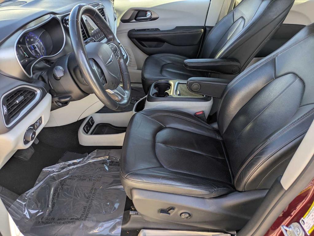 used 2020 Chrysler Pacifica car, priced at $17,586