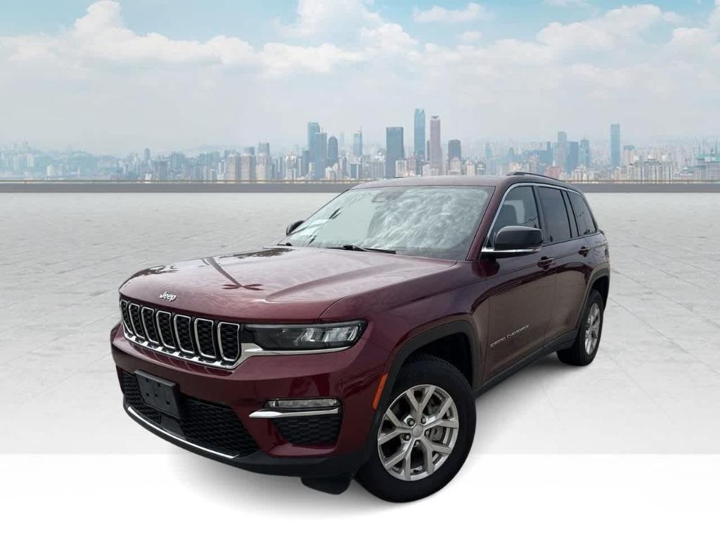 used 2023 Jeep Grand Cherokee car, priced at $25,956