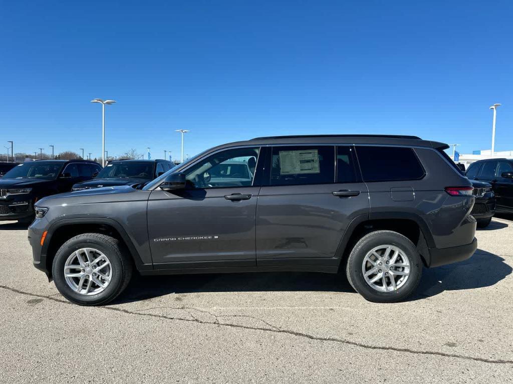 new 2025 Jeep Grand Cherokee L car, priced at $41,824