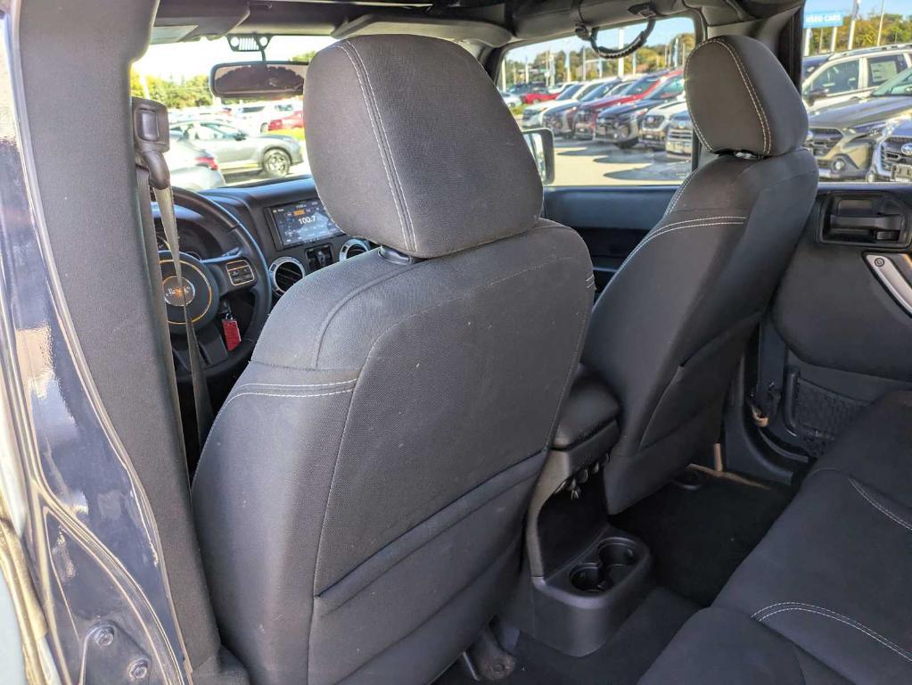 used 2016 Jeep Wrangler Unlimited car, priced at $19,276