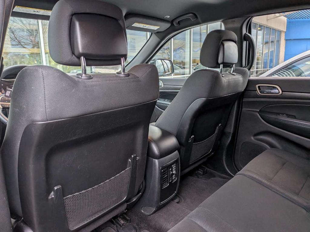 used 2017 Jeep Grand Cherokee car, priced at $13,603