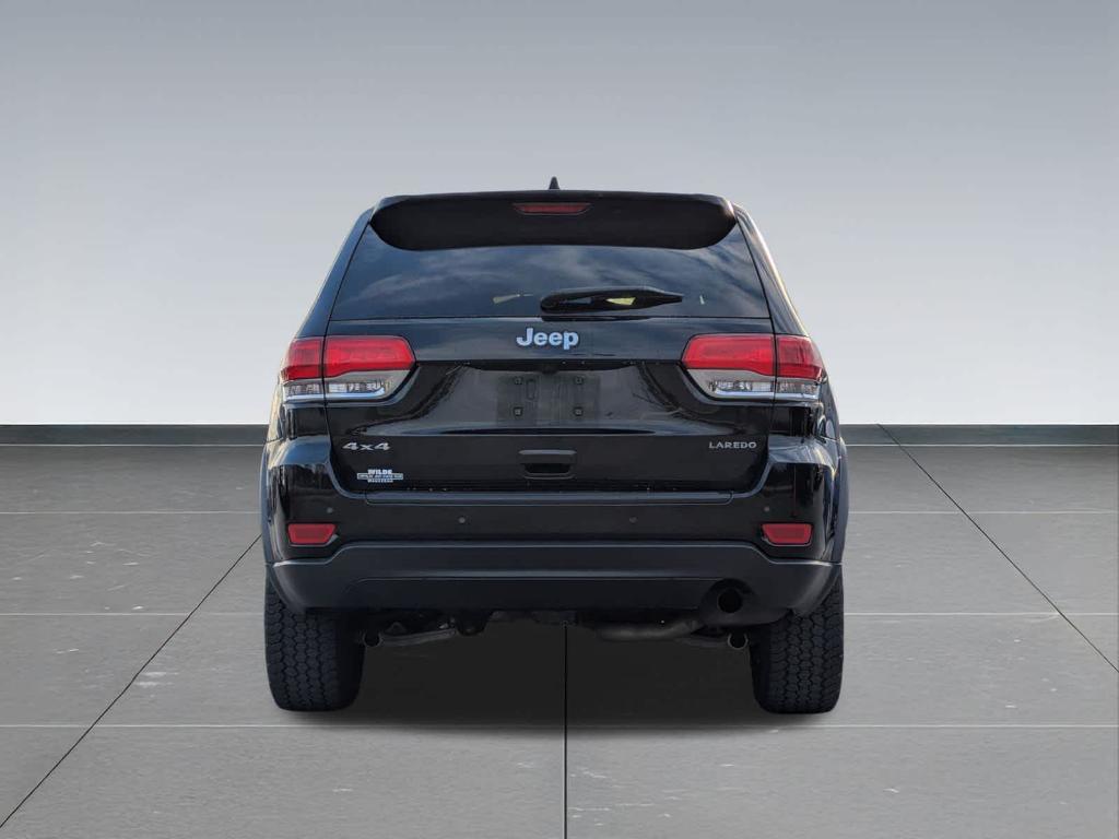 used 2017 Jeep Grand Cherokee car, priced at $13,603