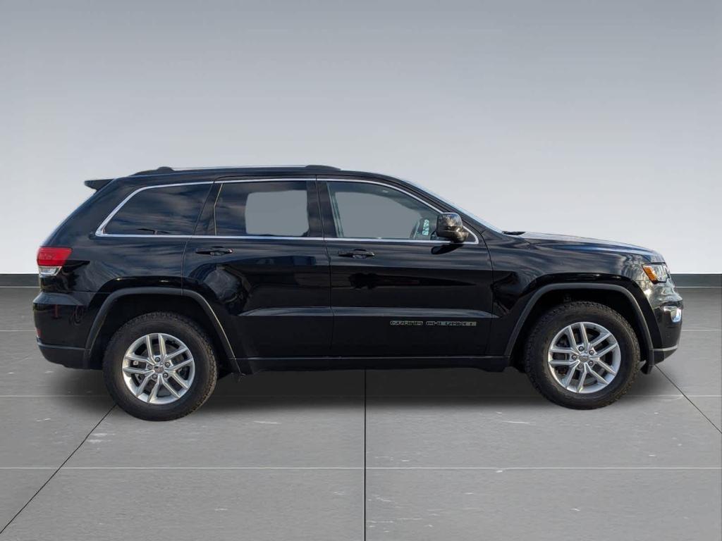 used 2017 Jeep Grand Cherokee car, priced at $13,603