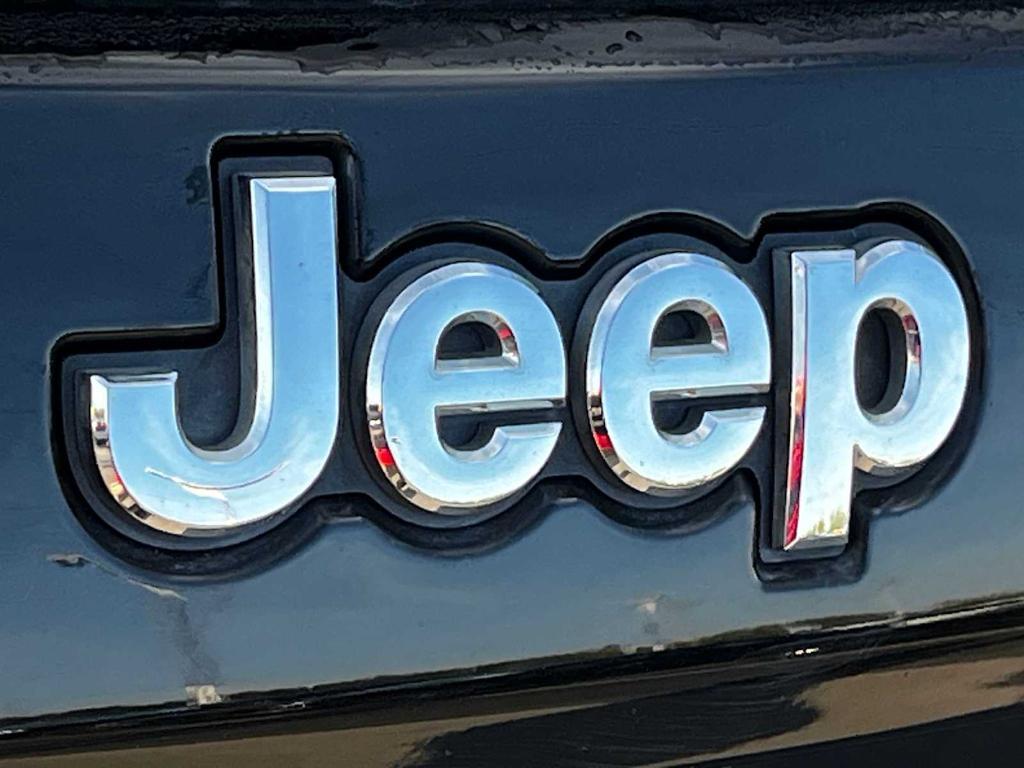 used 2018 Jeep Compass car, priced at $13,998