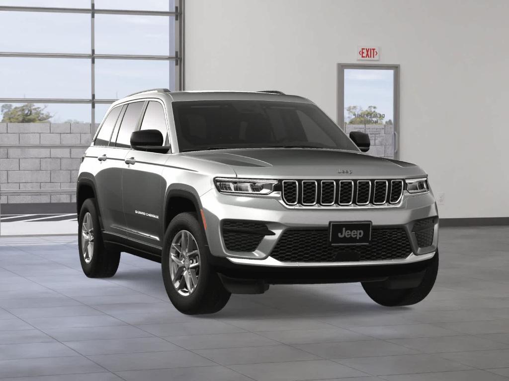 new 2025 Jeep Grand Cherokee car, priced at $41,920