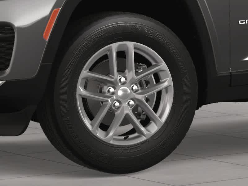 new 2025 Jeep Grand Cherokee car, priced at $40,287