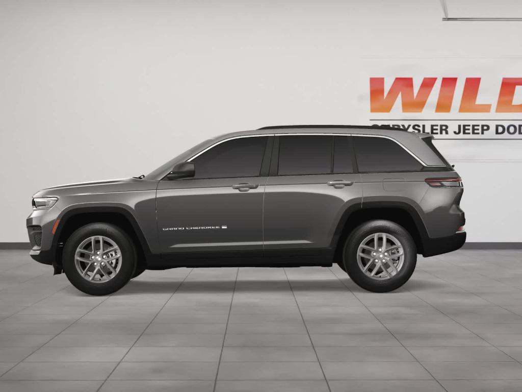 new 2025 Jeep Grand Cherokee car, priced at $40,287