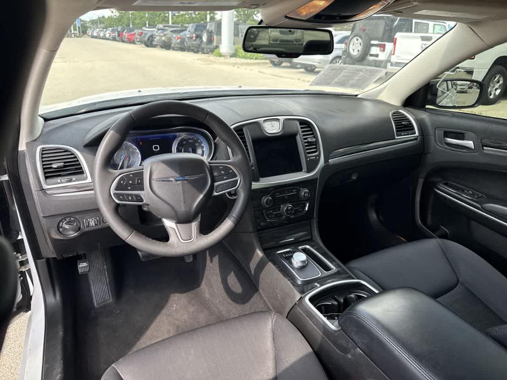 used 2022 Chrysler 300 car, priced at $24,371