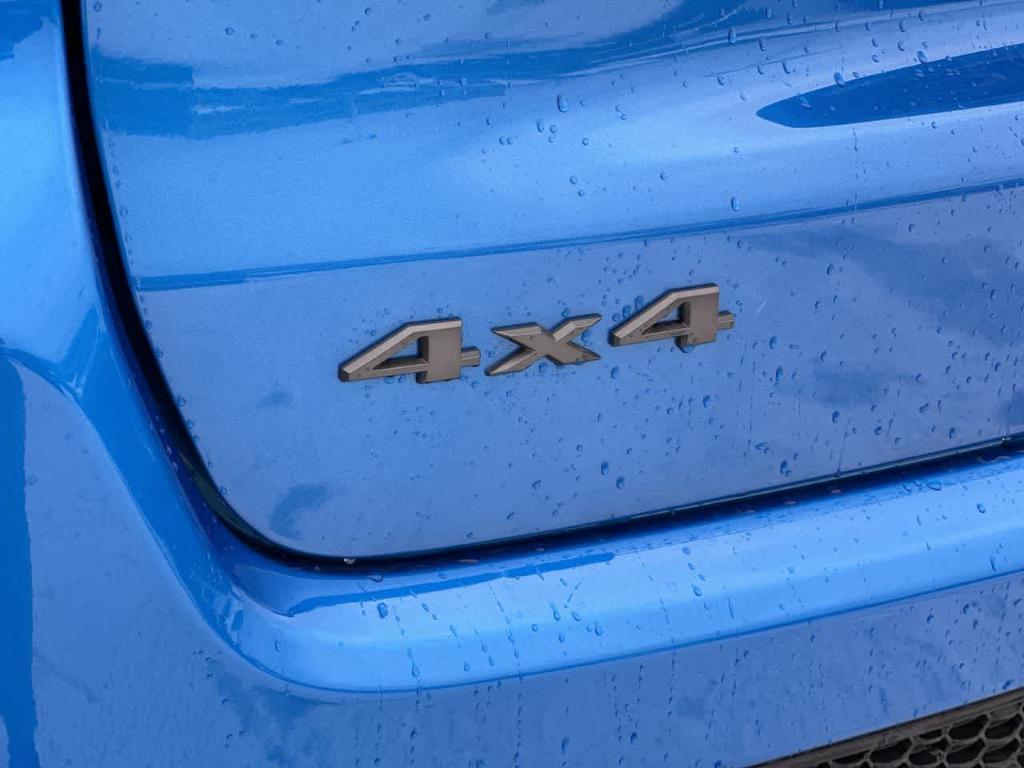 new 2025 Jeep Compass car, priced at $32,648