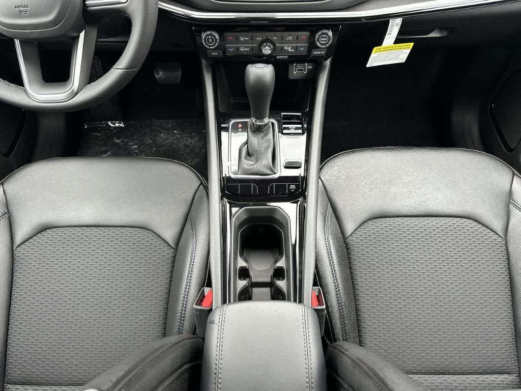 new 2025 Jeep Compass car, priced at $32,648