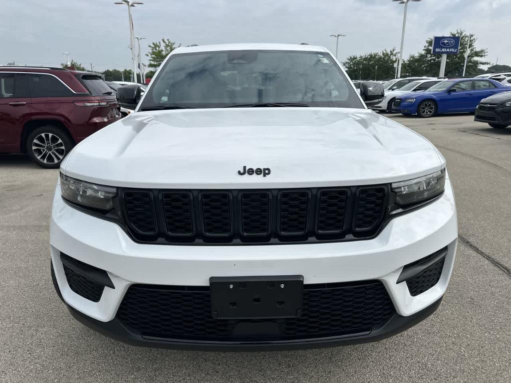 used 2023 Jeep Grand Cherokee car, priced at $36,564