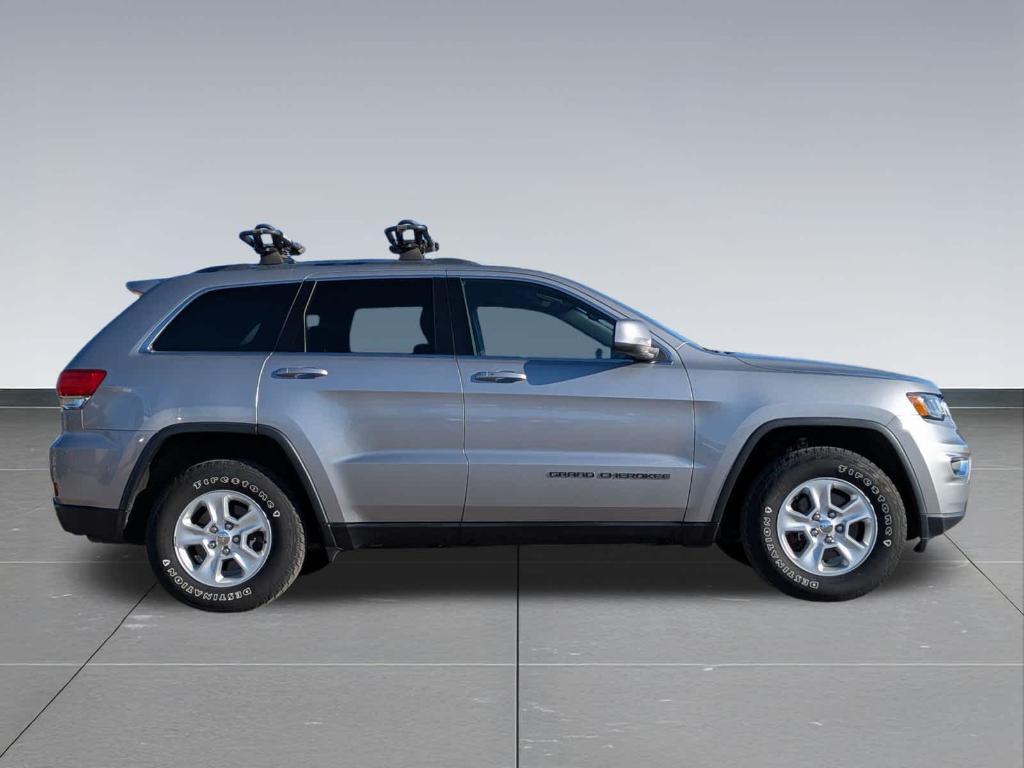 used 2017 Jeep Grand Cherokee car, priced at $13,696
