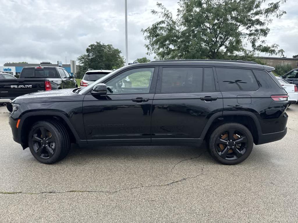 used 2023 Jeep Grand Cherokee L car, priced at $33,999
