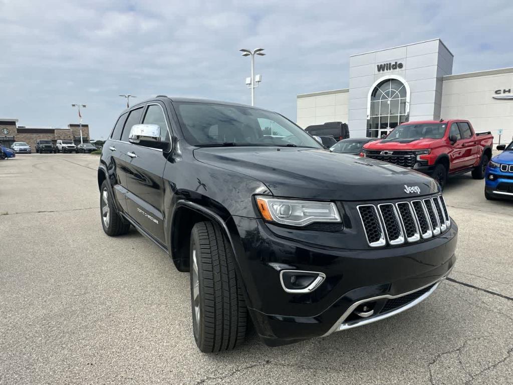 used 2014 Jeep Grand Cherokee car, priced at $16,226