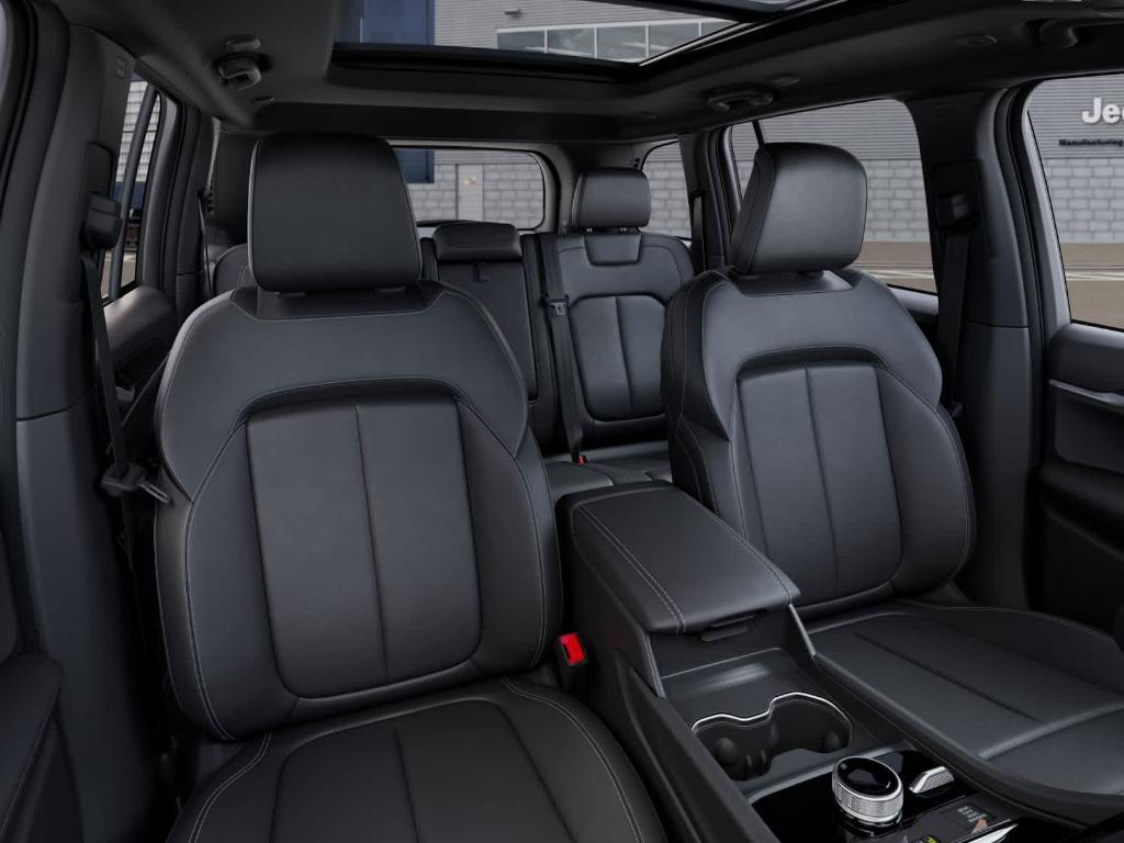 new 2025 Jeep Grand Cherokee car, priced at $48,300