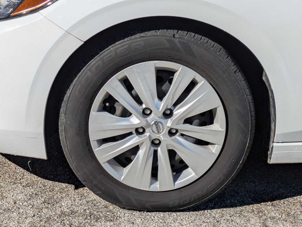 used 2022 Nissan Sentra car, priced at $15,282
