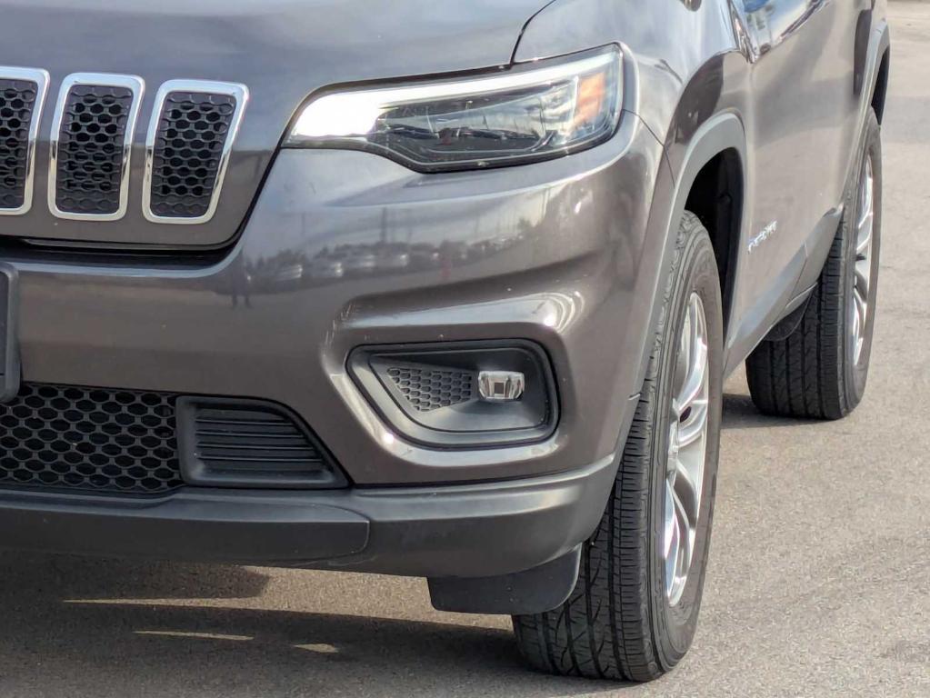 used 2021 Jeep Cherokee car, priced at $23,286