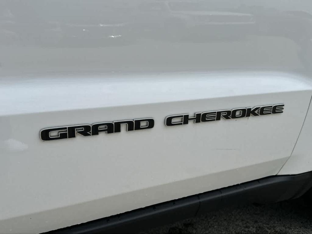 used 2020 Jeep Grand Cherokee car, priced at $19,998