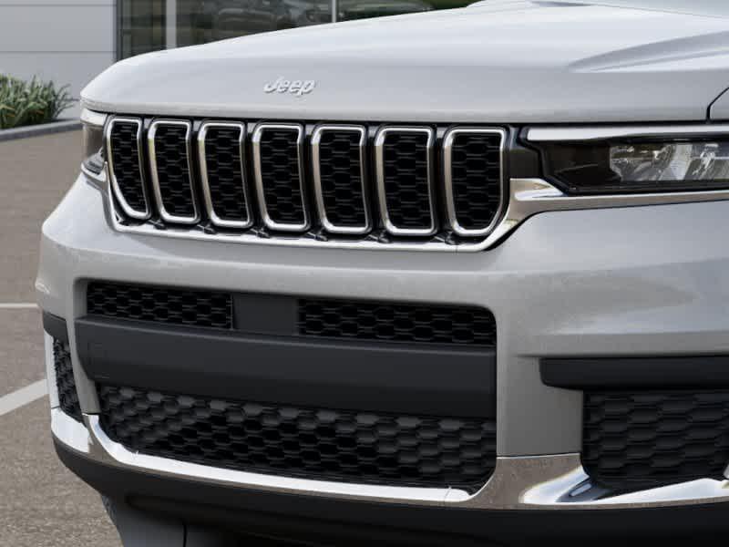 new 2025 Jeep Grand Cherokee L car, priced at $41,285