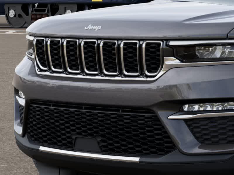 new 2025 Jeep Grand Cherokee car, priced at $49,662