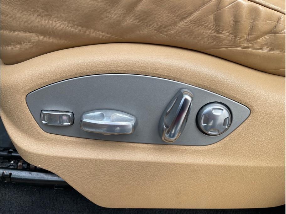 used 2018 Porsche Macan car