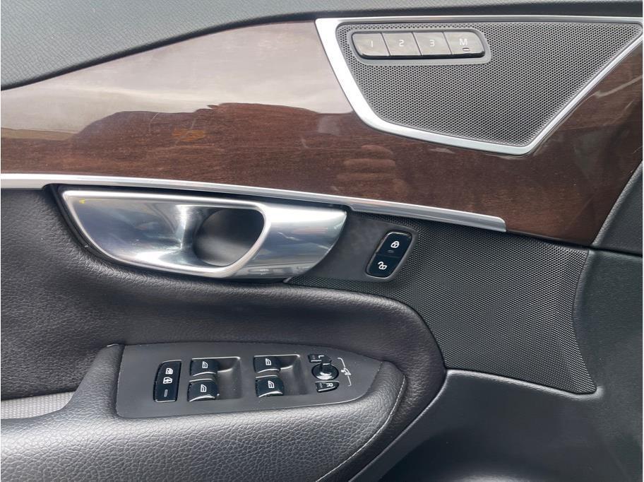 used 2019 Volvo XC90 car, priced at $22,900