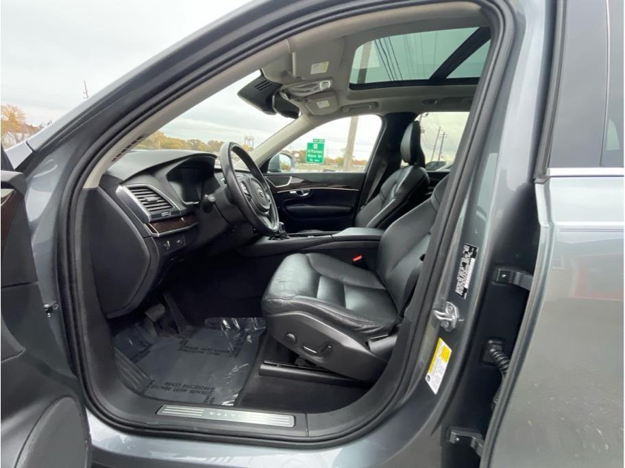 used 2019 Volvo XC90 car, priced at $22,900
