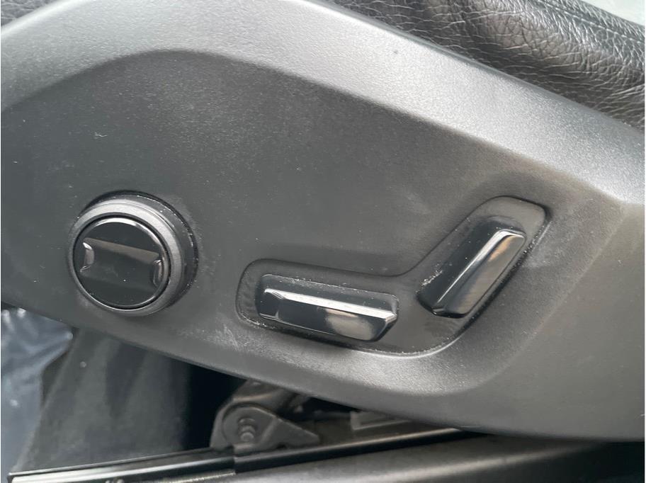 used 2019 Volvo XC90 car, priced at $22,900