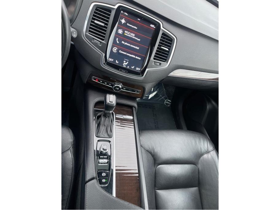 used 2019 Volvo XC90 car, priced at $22,900