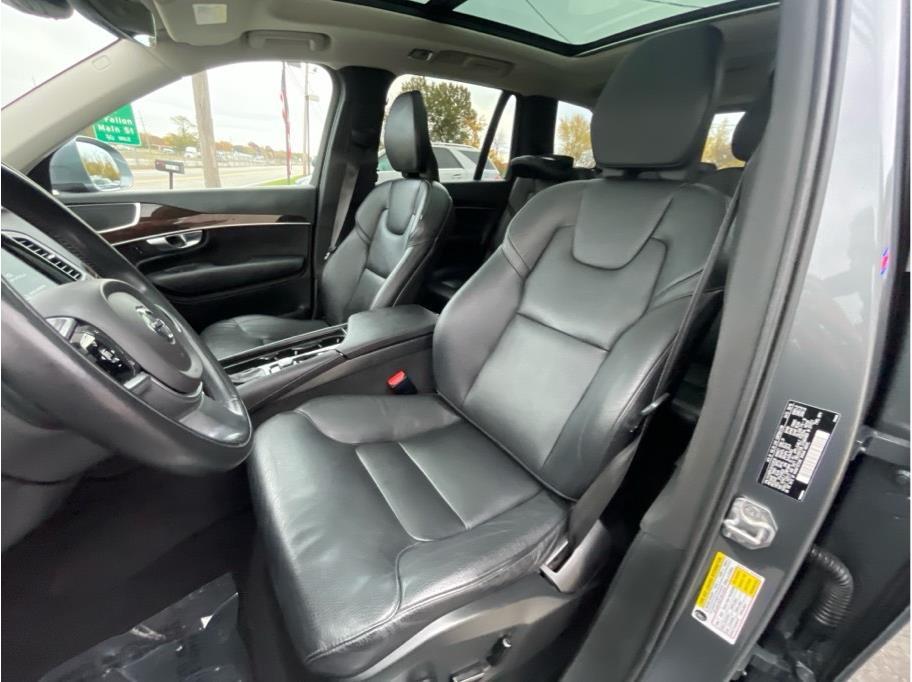 used 2019 Volvo XC90 car, priced at $22,900