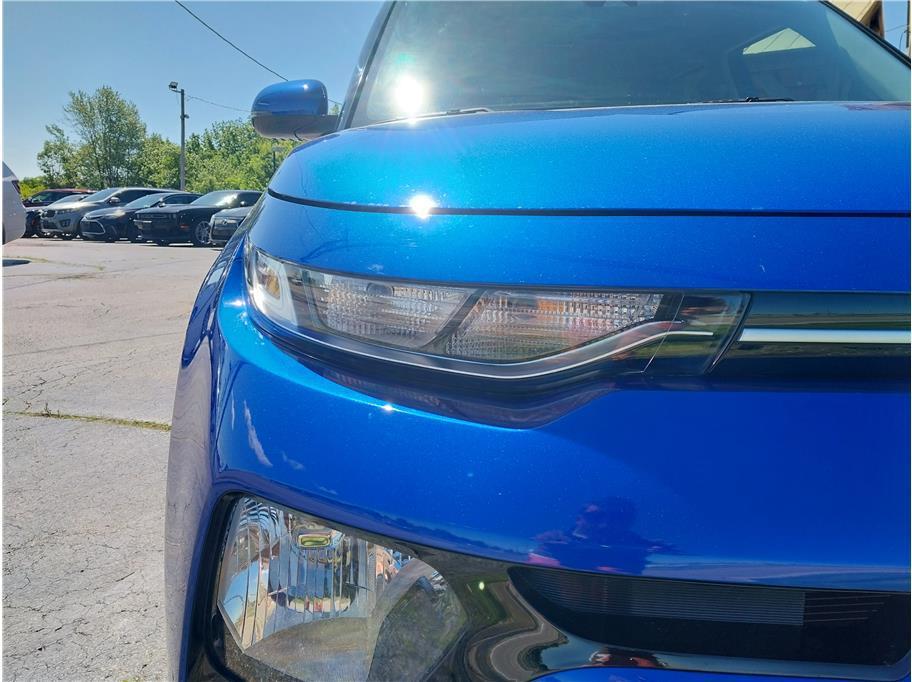 used 2022 Kia Soul car, priced at $19,475