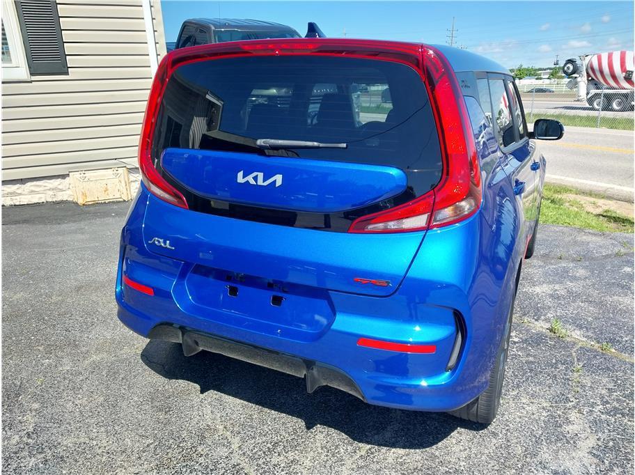 used 2022 Kia Soul car, priced at $19,475