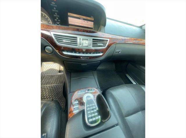 used 2009 Mercedes-Benz S-Class car, priced at $9,995