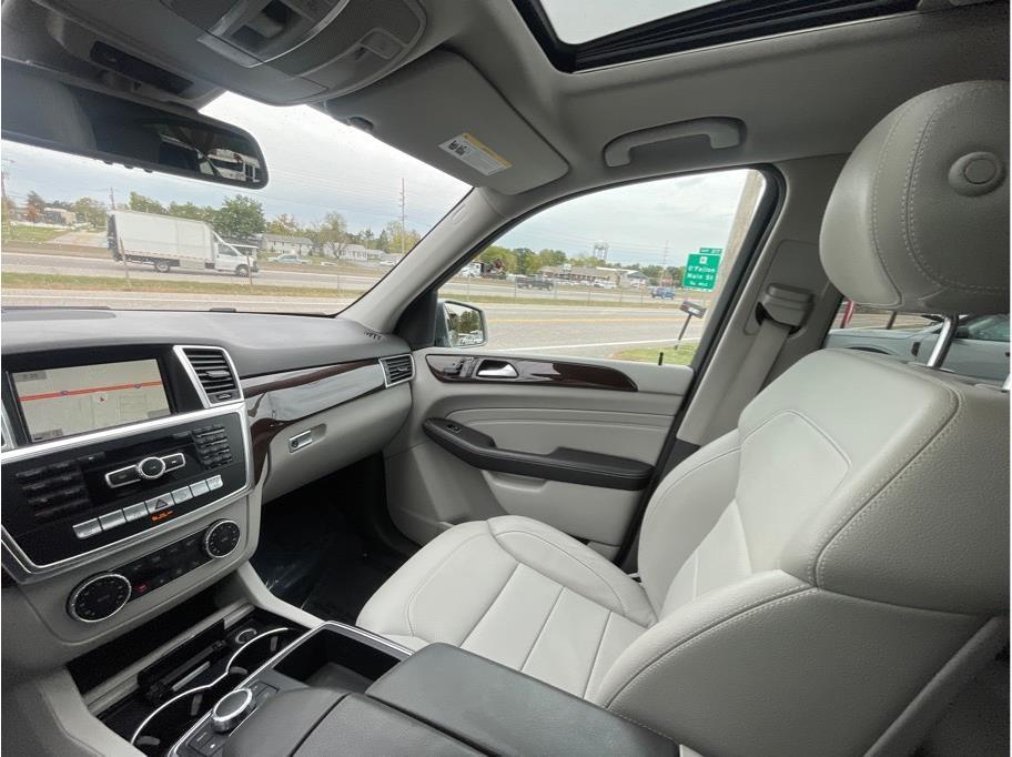used 2014 Mercedes-Benz M-Class car, priced at $15,900