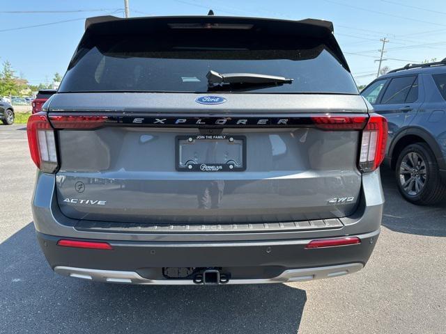 new 2025 Ford Explorer car, priced at $48,185