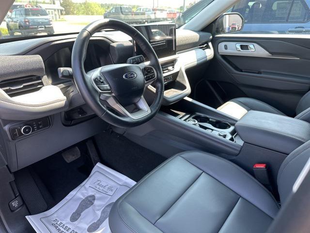 new 2025 Ford Explorer car, priced at $48,185