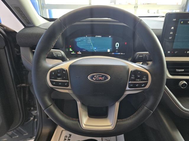 used 2025 Ford Explorer car