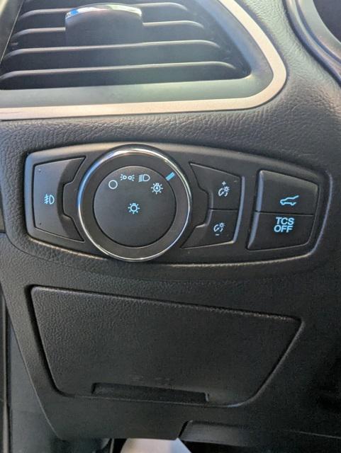 used 2022 Ford Edge car, priced at $27,442