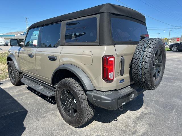 new 2025 Ford Bronco car, priced at $49,405
