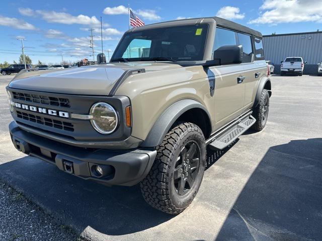 new 2025 Ford Bronco car, priced at $49,405
