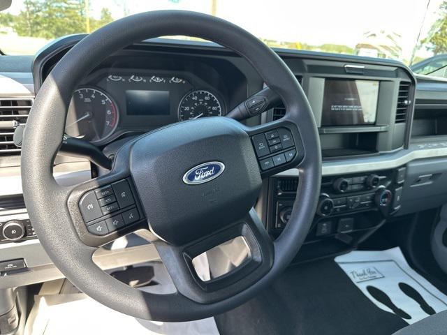 new 2025 Ford F-350 car, priced at $61,095