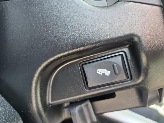 used 2018 Ram 1500 car, priced at $28,895