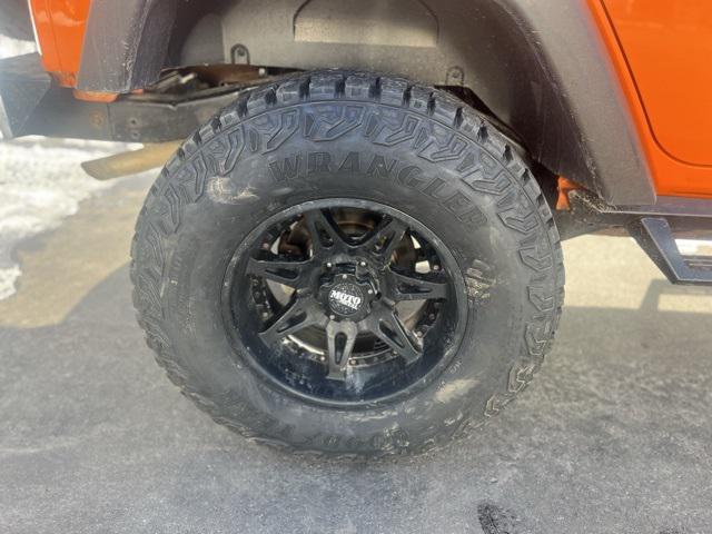 used 2013 Jeep Wrangler Unlimited car, priced at $19,414