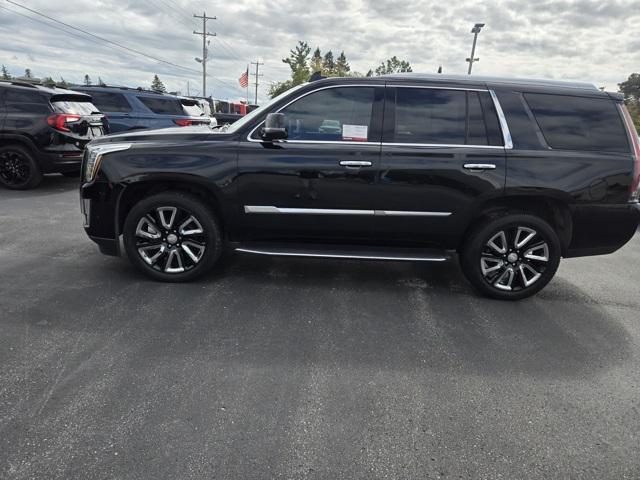 used 2017 Cadillac Escalade car, priced at $27,987