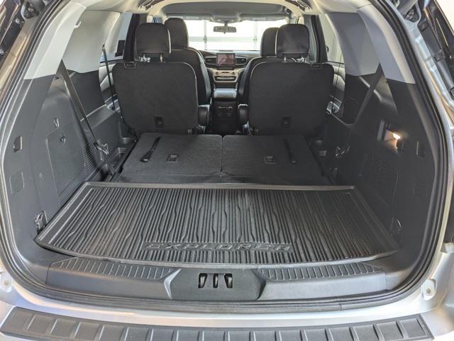 used 2023 Ford Explorer car