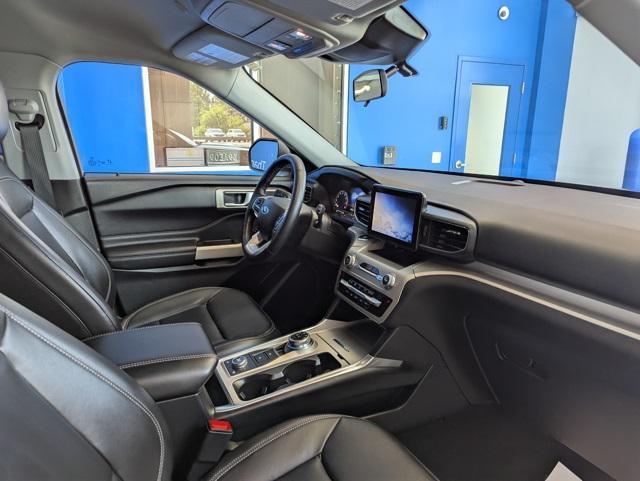 used 2023 Ford Explorer car