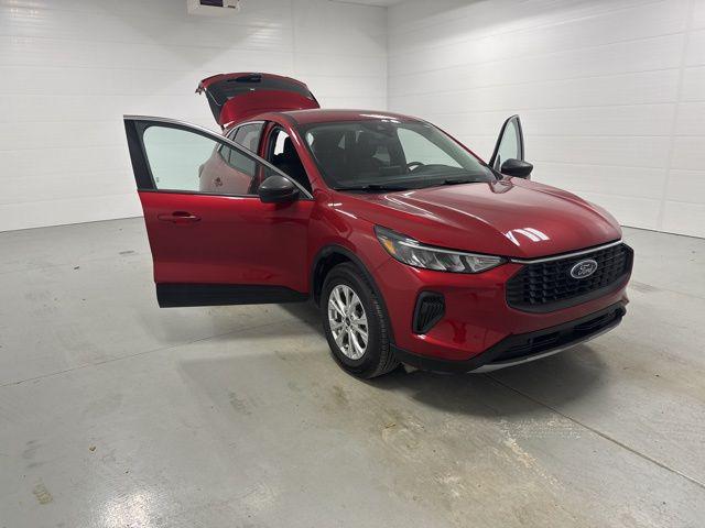 used 2023 Ford Escape car, priced at $25,109
