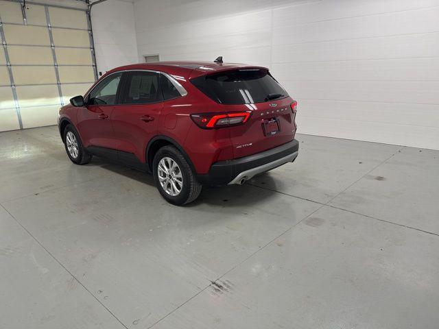 used 2023 Ford Escape car, priced at $25,109